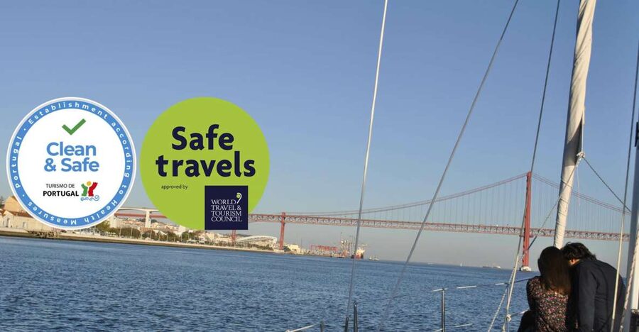 Private Romantic cruise with sparkling wine- 2-Hour- Lisbon - Sparkling Wine, Proposals, and Other Celebrations