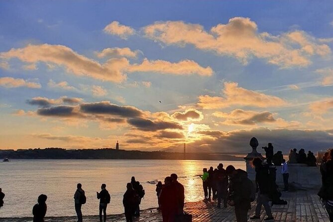 Private Sailing Cruise in Lisbon with Drinks - The Monument to the Discoveries at golden hour