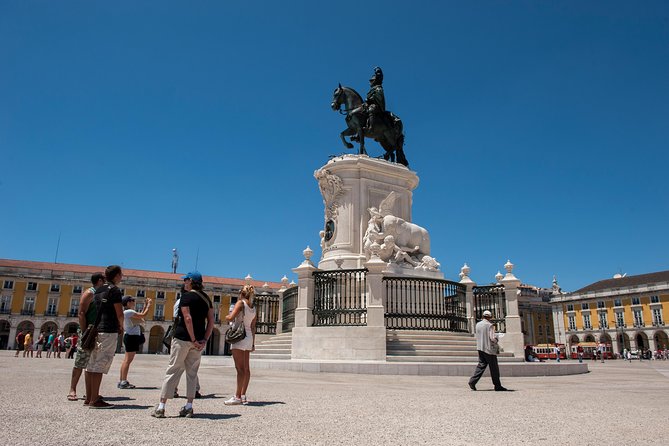 Private Tour: Best of Lisbon Walking Tour - King José I and the grand finish at Praça do Comércio
