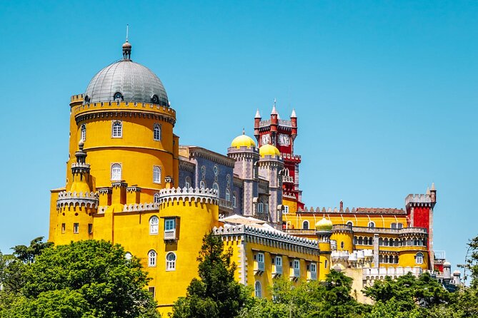 Private Tour Sintra, Palaces and Mountain Tuk Tuk(2 to 6 people) - Guides who shape the experience
