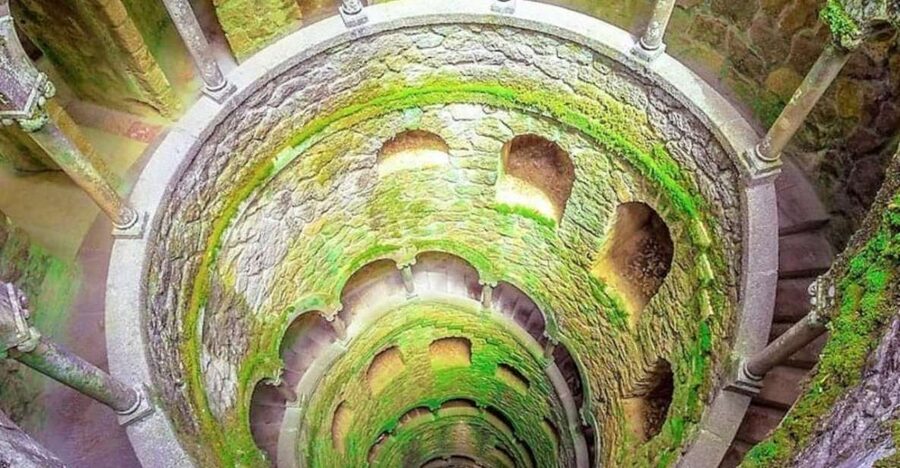 Quinta da Regaleira Skip-the-Ticket-Line Entry & Audioguide - Finding the Initiation Well and underground passages