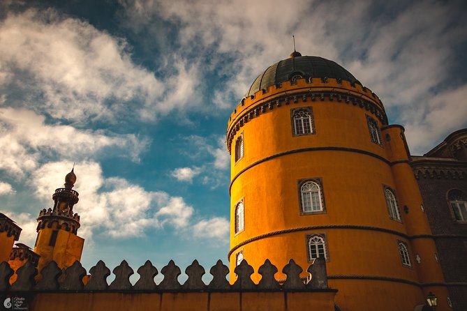 Romantic & Stylish Sintra Self-Drive Tour – Explore All Monuments - Taking the scenic road to Azenhas do Mar