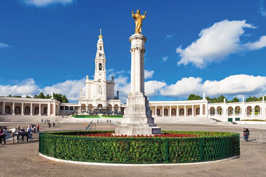 Sanctuary of Fátima and Coimbra City Tour - Coimbra’s cathedral and medieval center