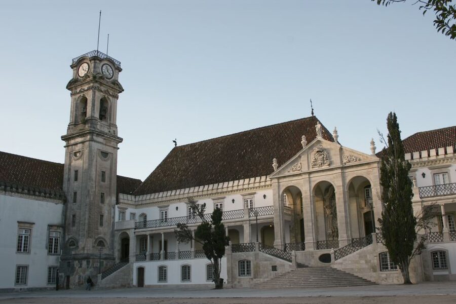 Sanctuary of Fátima and Coimbra City Tour - The two-hour ride from Porto