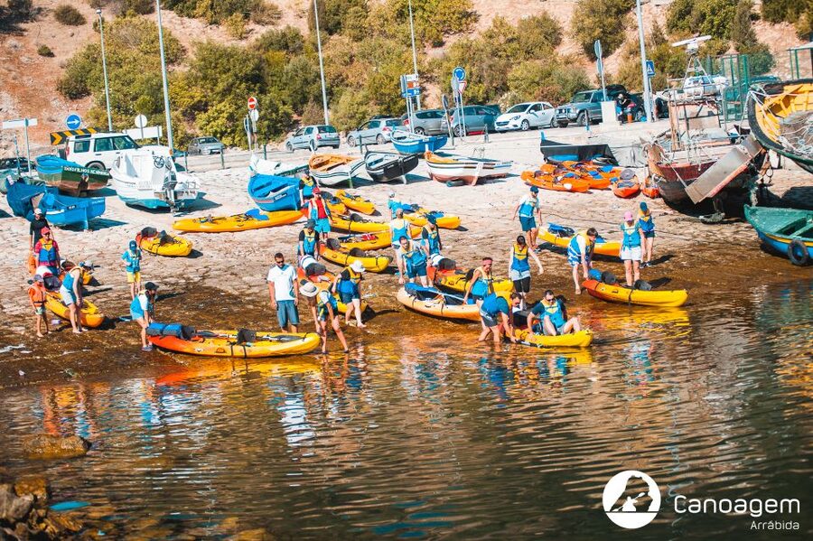 Sesimbra: Arrábida Natural Park Guided Kayaking Tour - How difficult is the kayaking?