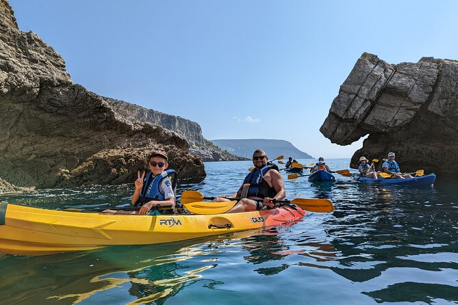 Sesimbra : Guided Kayak Tour in Arrábida Natural Park & Caves - The return to Sesimbra
