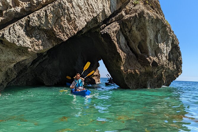 Sesimbra : Guided Kayak Tour in Arrábida Natural Park & Caves - Who will enjoy this most