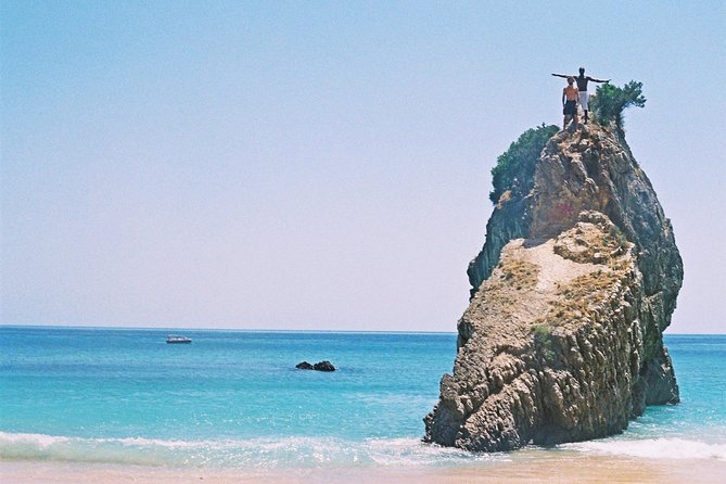 Sesimbra Wild Beach Tour from Lisbon - The drive with Nessim, Ness, or Manuel