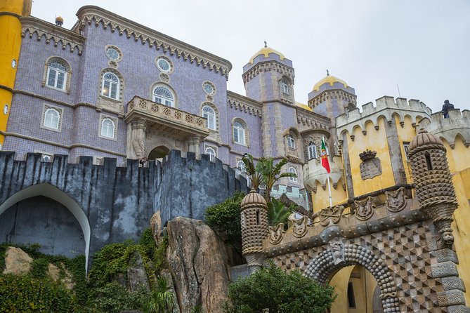 Sintra and Cascais Small-Group Day Trip from Lisbon - Cascais, from fishing village to resort town