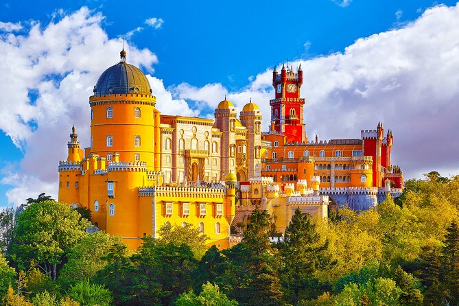 Sintra and Cascais Small Group Tour from Lisbon - Sintra’s historic center and famous sweets
