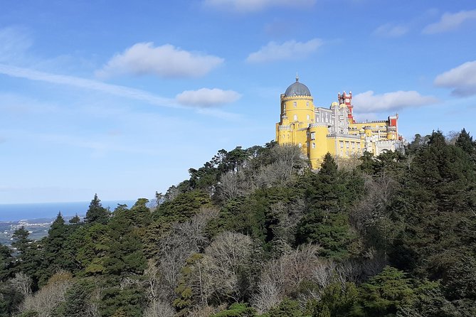 Sintra-Cascais Natural Park by E-Bike: 8- hour Tour from Lisbon - Penedo, Urgueira, and the quieter side of Sintra
