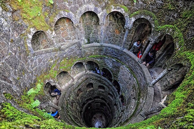 Sintra: Entry Ticket to Quinta da Regaleira and Guided Visit - The opening history talk sets the tone