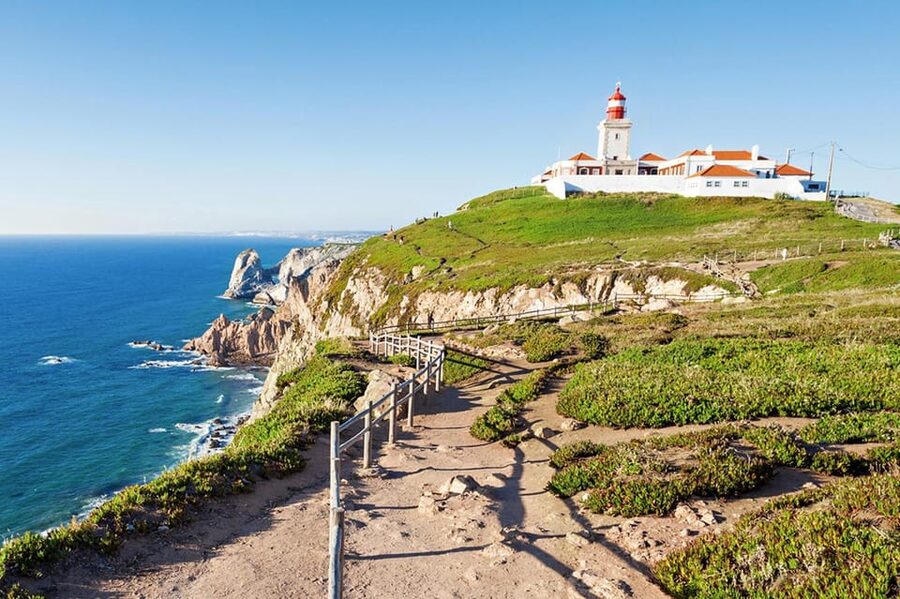 Sintra: Full-Day Deluxe Tour with Pena Palace ticket - Key points to know before booking