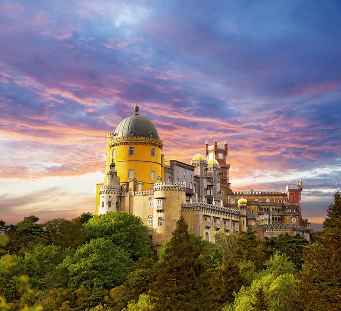 Sintra: Full-Day Deluxe Tour with Pena Palace ticket - Why this nine-hour route works