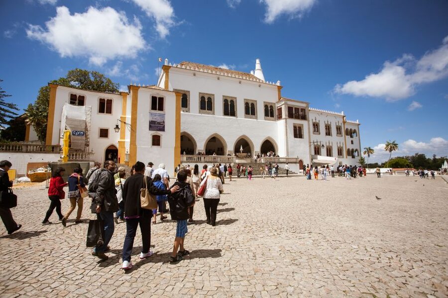 Sintra: Half-Day Tour with Royal Palace Ticket - Timing, language, and comfort tips