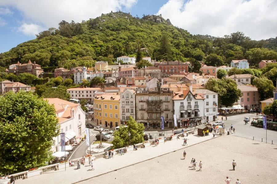 Sintra: Half-Day Tour with Royal Palace Ticket - Inside Sintra’s Royal Palace