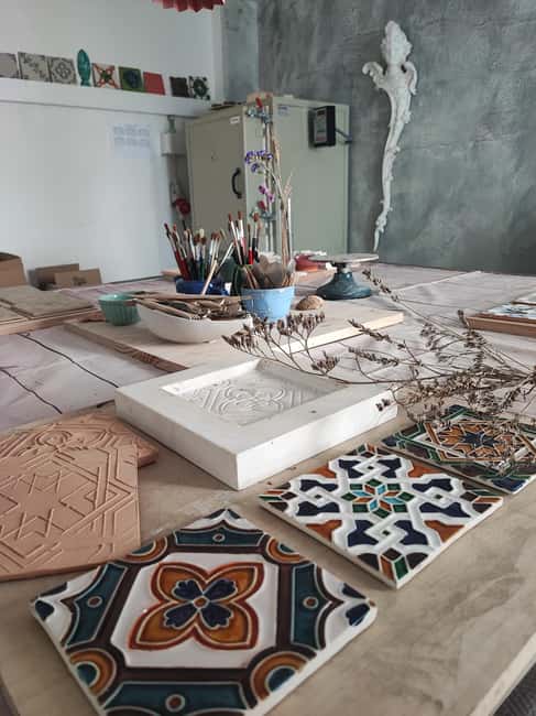Sintra: Hispanic Moorish Tile Workshop - Getting to the Studio and Fitting It Into Sintra