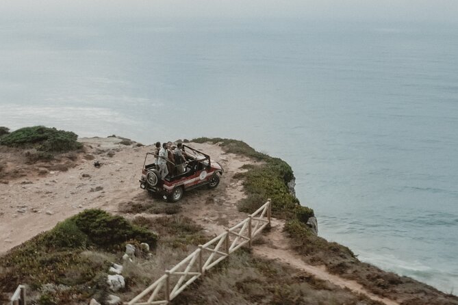 Sintra Historical Jeep Adventure - Palaces & Secret Routes - What the guides add to the day