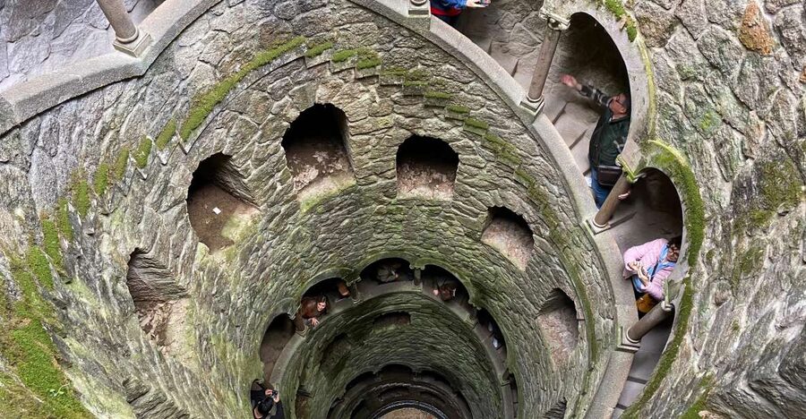 Sintra/Lisbon: Sintra & Quinta da Regaleira Tour with Ticket - Walking into Quinta da Regaleira