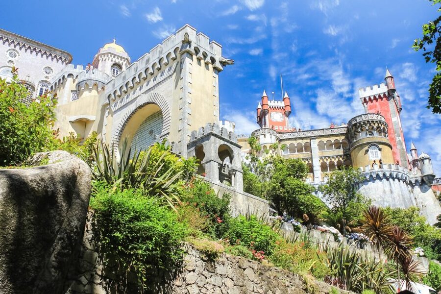 Sintra: Pena Palace and Park Entrance Ticket - Allow 30 minutes from the park entrance to the palace