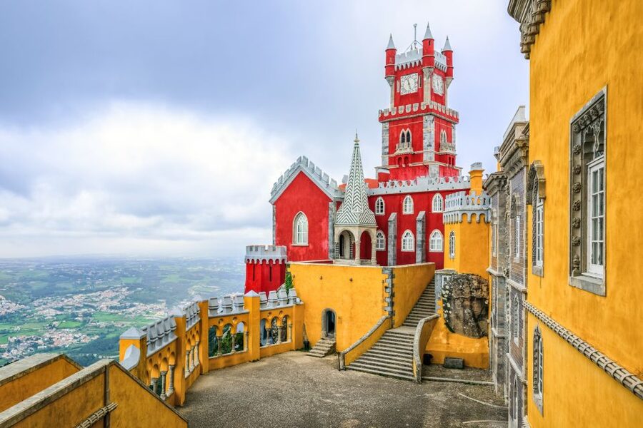Sintra: Pena Palace and Park Entrance Ticket - Crowds, queues, and the best time to go