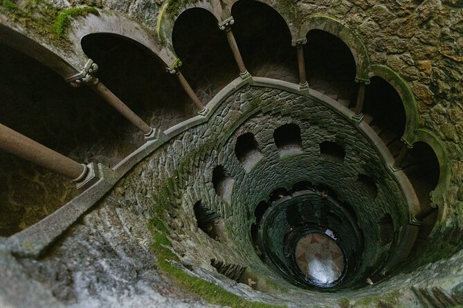 Sintra, Pena Palace and Quinta da Regaleira from Lisbon - The guide can make the difference