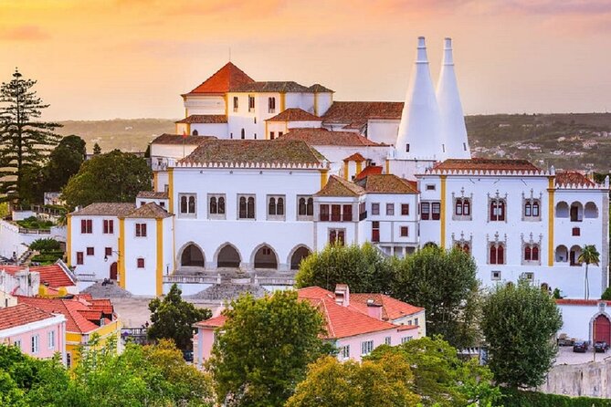 Sintra, Pena Palace, Cape Roca & Cascais Small-Group Tour - Cabo da Roca and the Atlantic edge