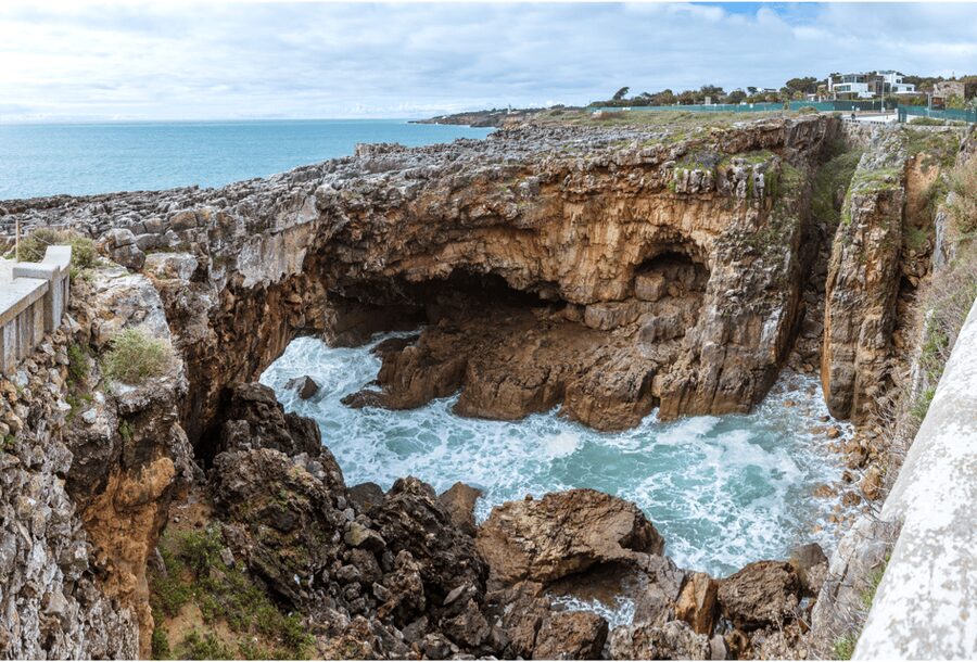 Sintra: Pena Palace, Quinta da Regaleira, Cabo da Roca and Cascais - The van, guide and group size