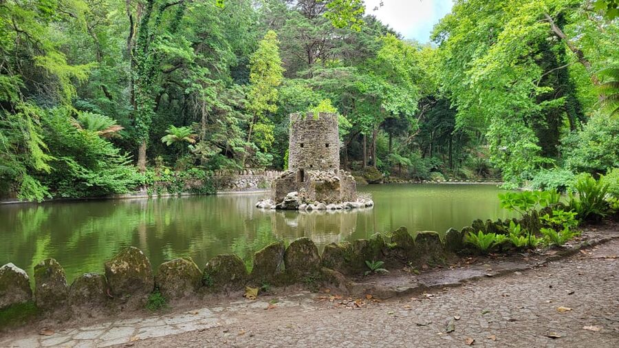 Sintra: Private and Customizable Tour - Starting with Queluz Palace