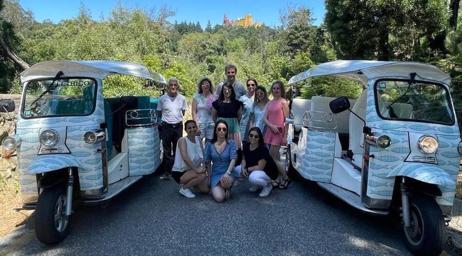 Sintra: Private Sightseeing Tuk Tuk Tour - Fonte da Sabuga and the first Sintra views