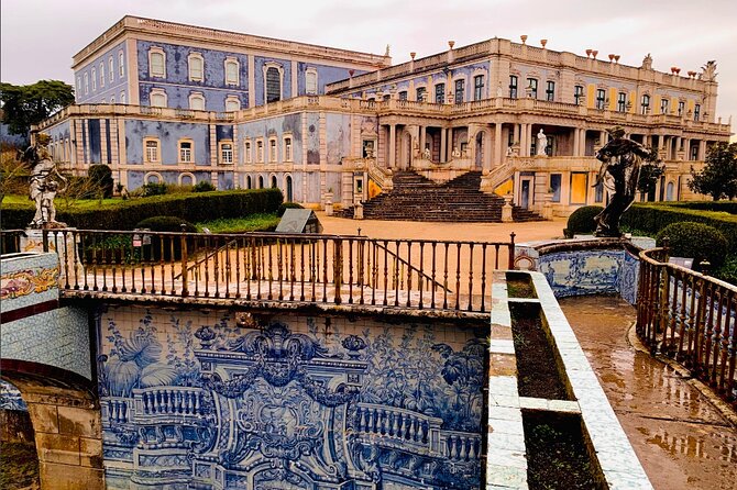 Sintra Private Tour 2 Palaces Roca Cascais Tailored up to 7 - What the price really includes