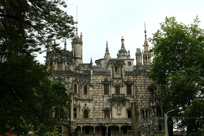 Sintra Small-Group Tour: Let the Fairy Tale Begin with Pick Up - What the guide adds to the drive