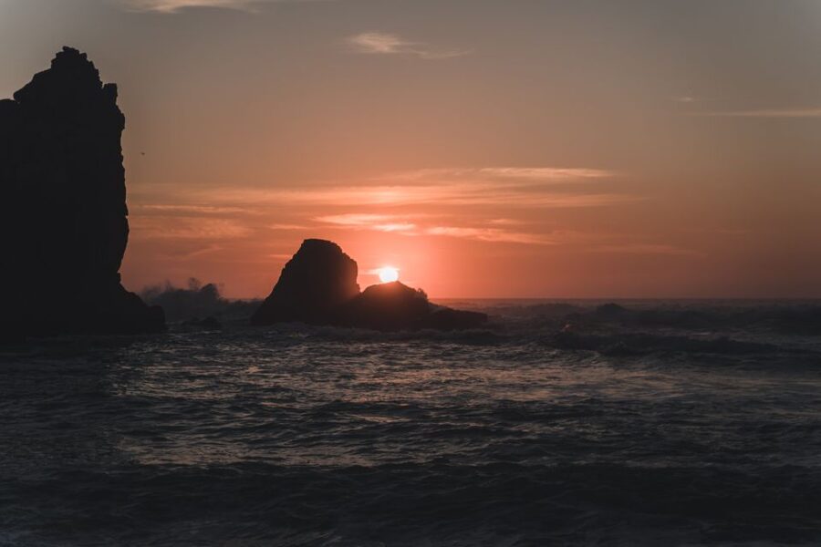 Sintra: Sunset Hike, Tapas & Wine at Secret Beach - Leaving the roads for Cabo da Roca
