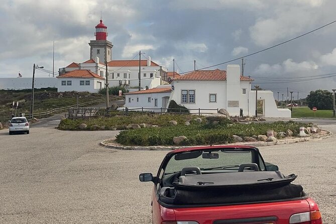 Sintra Walking Tour: Romantic Village & Palaces - The Moorish Fountain and the old village center