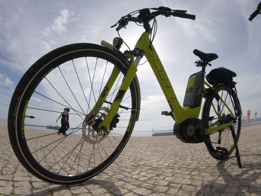 South Lisbon: 3-Hour Christ the King Electric Bike Tour - Santa Justa and Praça do Comércio