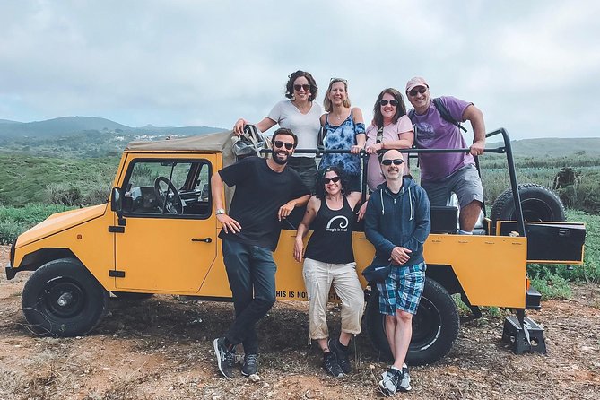 Sunset Hike, Tapas & Wine at Secret Beach - Who should book this experience?