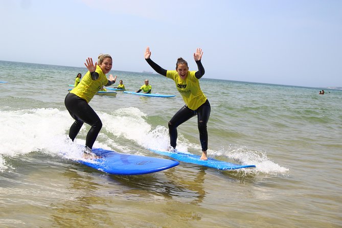 Surf Lesson on Praia de Carcavelos - Key points to know before you book