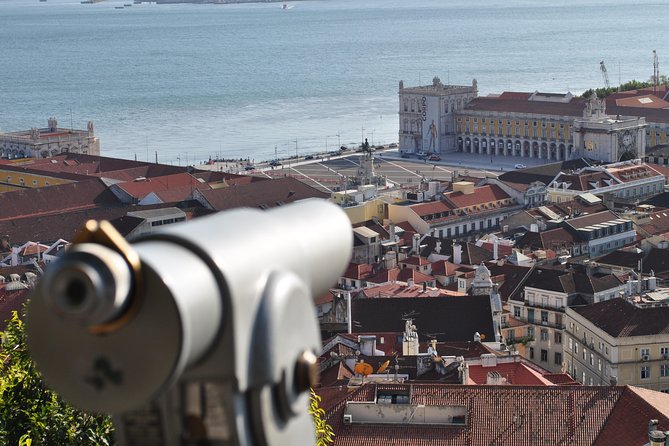The Lisbon City Tour with Tickets - Alfama by digital guide, not by long guided walk