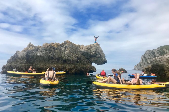 The Lisbon Kayak Day Tour (transport & picnic at beach) - Lunch on a small beach