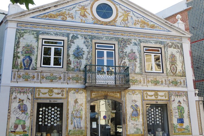 The Portuguese Tiles - Casa do Alentejo begins with Moorish-style drama