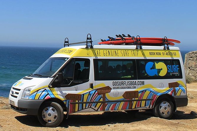 The Surf Instructor in Costa da Caparica - A quick lesson on sand, then straight into the waves