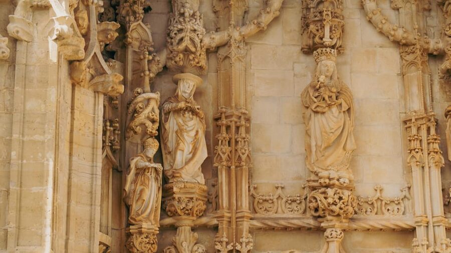 Tomar: Knight's Templar Castle and Convent of Christ Tour - The Charola and its Templar shape