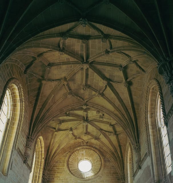 Tomar: Knight's Templar Castle and Convent of Christ Tour - Meeting at the Convent of Christ in Tomar