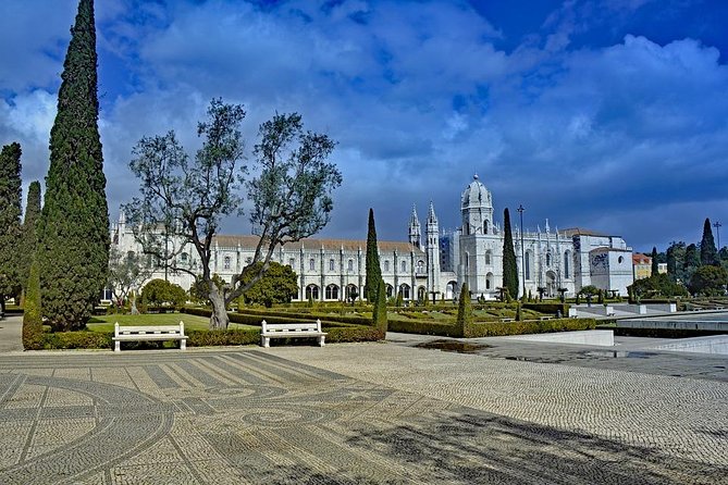 Tour in Italian of Belém - Belém Tower and the story of Ulysses the rhino