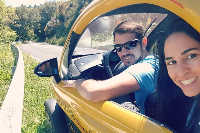 Tour Sintra in talking-car PT EN ES FR IT DE DU with GPS - Moorish Castle and Pena Palace on the high ridge