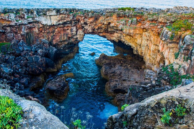 Tour Sintra Palaces & Mountain - Azenhas do Mar and Boca do Inferno