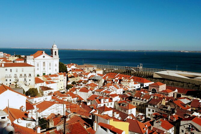 Tour Tuk Tuk Lisbon-Belem 4 H Free Pick-up - What the guides add to the ride